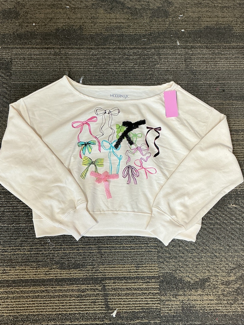 Modern Lux Cream Cropped Sweatshirt with Multicolor Bow Embroidery